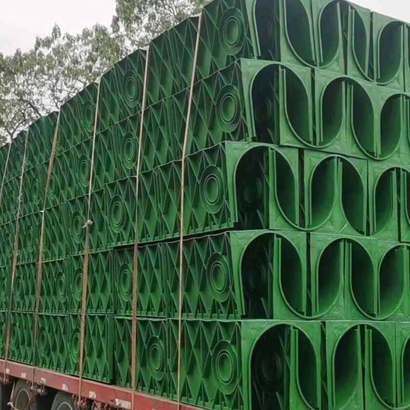 U-Shaped PE Farmland Trough Linear Plastic Drainage Ditch